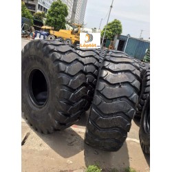 Lốp máy xúc XCMG, LiuGong, SDLG hàng theo xe 